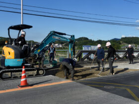 (道路メンテナンス事業)県道観音寺池田線(本篠橋)道路整備工事(第2工区)(舗装工)